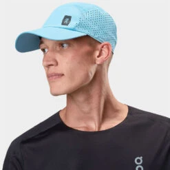 On Running On Lightweight Cap 21 On Running On Lightweight Cap -On Running 055914 804 1