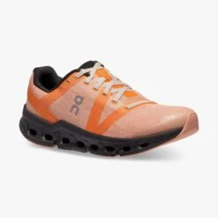 'On Running' Women's Cloudgo - Rose / Magnet -On Running 55.98622 cloudgo fw22 rose magnet w g6 1024x1024@2x