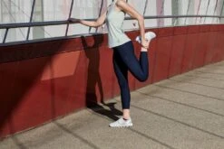 On Running Women's On Active Tights - 277.00276 -On Running Small JPEG SS21 Apparel Running W Editorial 17