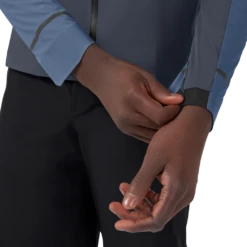 On Running Men's On Weather Jacket - 104.00297 -On Running Small PNG SS21 Weather Jacket Cerulean Dark M Pack Shot 6