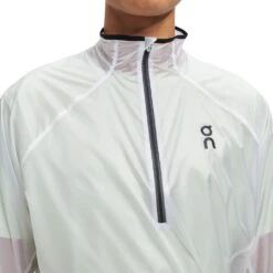 On Running Men's On Zero Jacket - 174.00476 9 On Running Men's On Zero Jacket - 174.00476 -On Running SmallJPEG 174.00476 zero jacket ss22 white meadow m g4