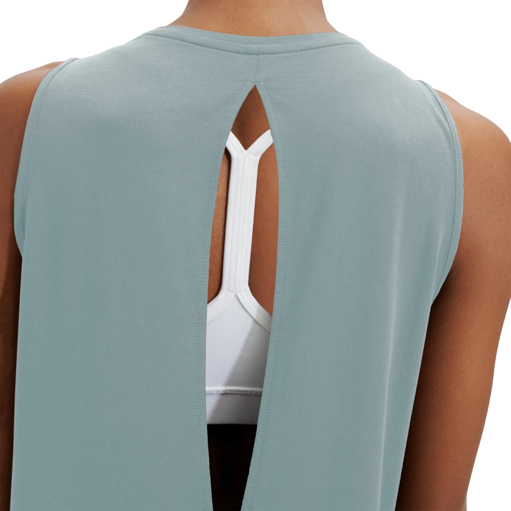 On Running Women's On Active Tank - 228.00682 6 On Running Women's On Active Tank - 228.00682 - Image 4