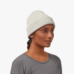 On Running Merino Beanie -On Running merino beanie fw19 white mw g1